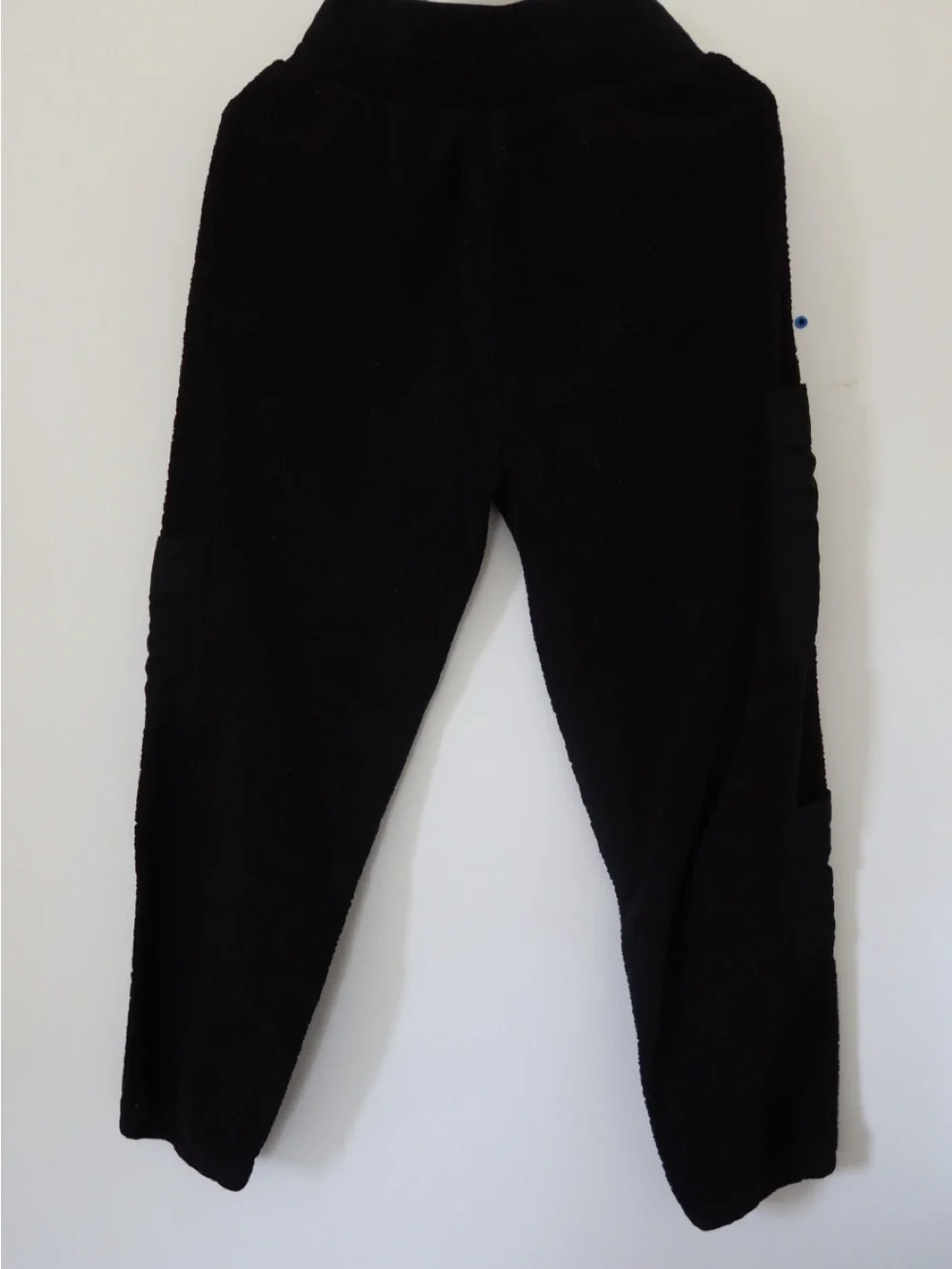 ALO Yoga Black Sherpa Cargo Joggers